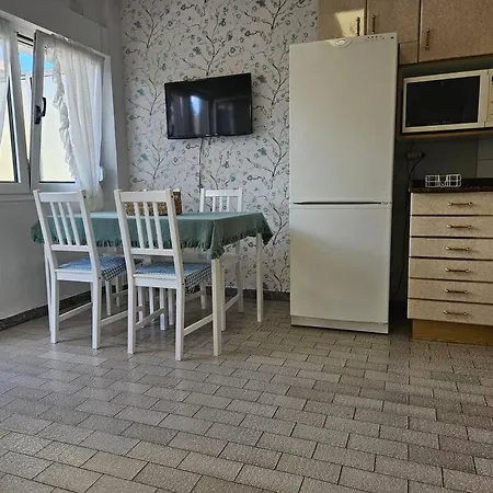 14a08 Coqueto Apartamento En La Isla